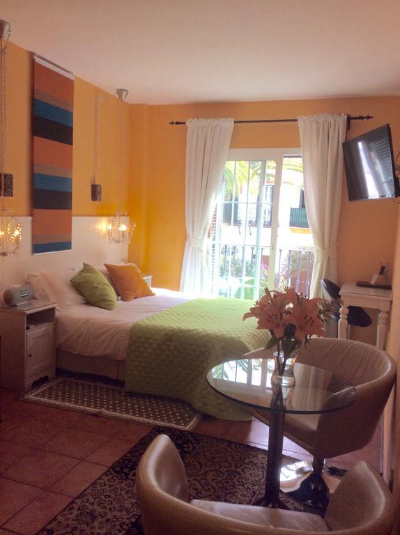 Boutique Hotel Pueblo Benalmádena Exterior foto